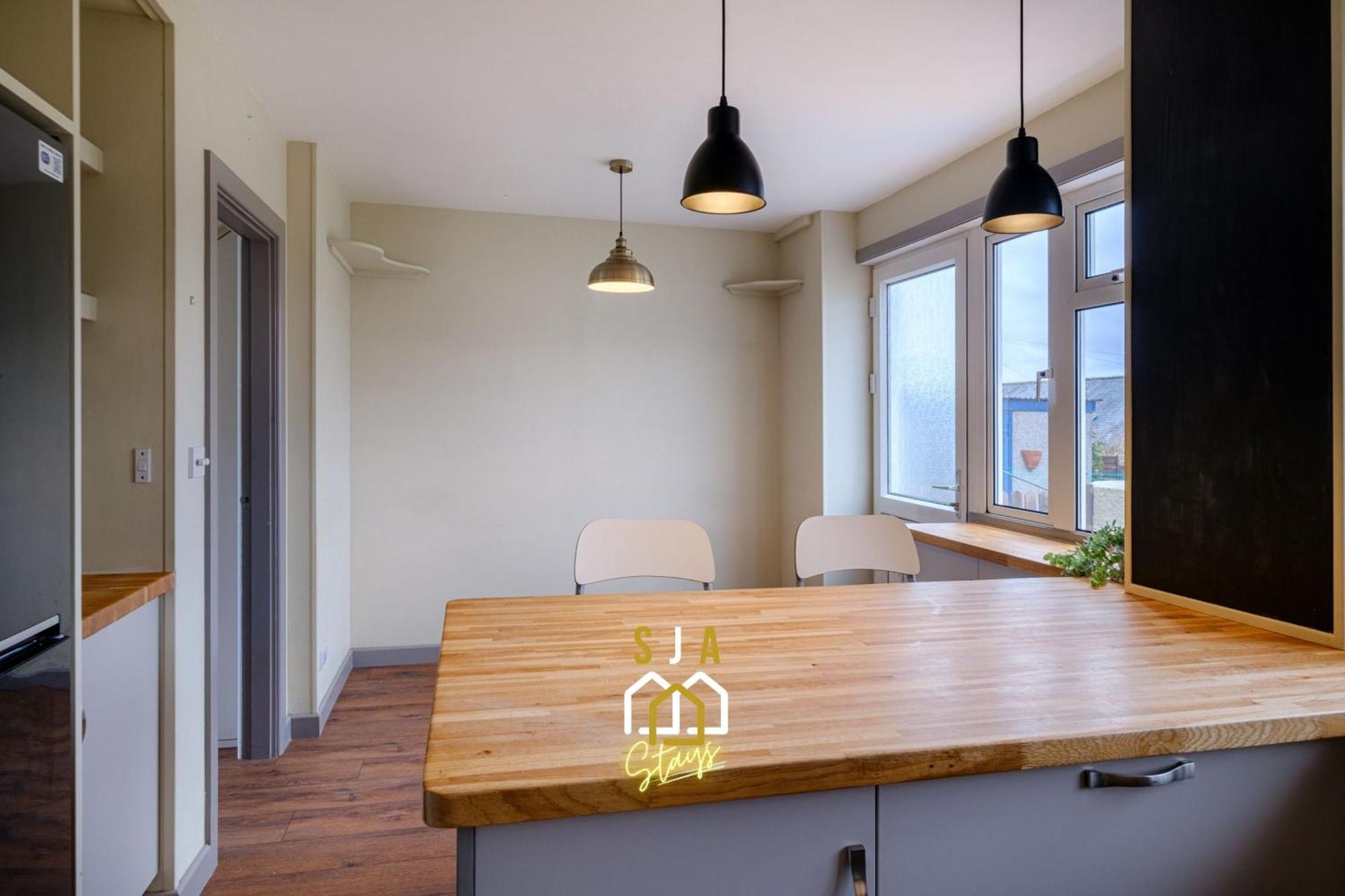 Banchory House - Sja Stays - 2 Bed House Room photo